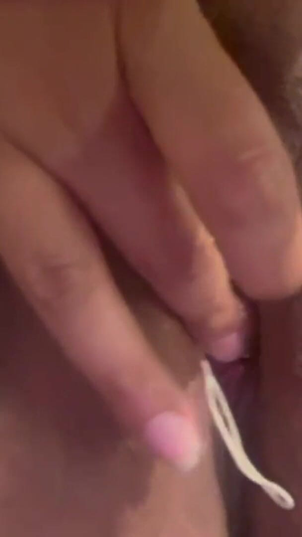 Indian fuck queen: WildEnglishBBW Solo play with kegan balls