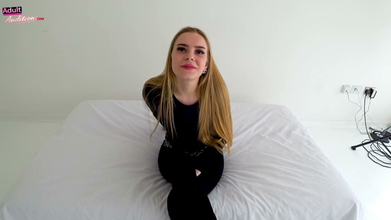 Adult-Auditions: Konkurzy britské modelky Rose