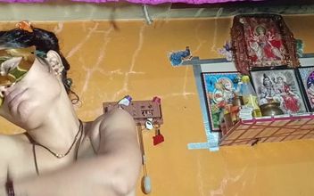 I Put a Very Thick Cucumber in Bhabhi’s Pussy and Made It a Hole