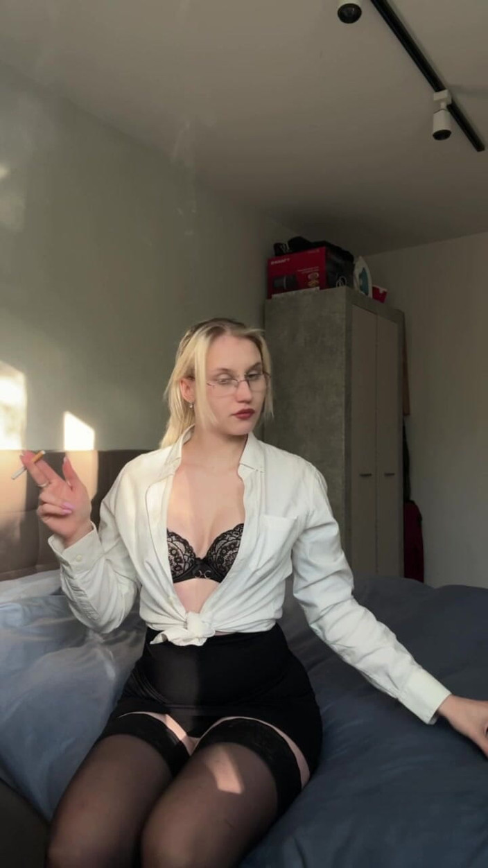MertyXXX: Sekretaris