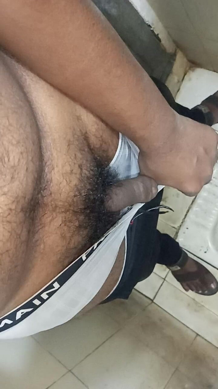 Sweet Indian cock: Indiano garoto ao ar livre masterbate com grande pau