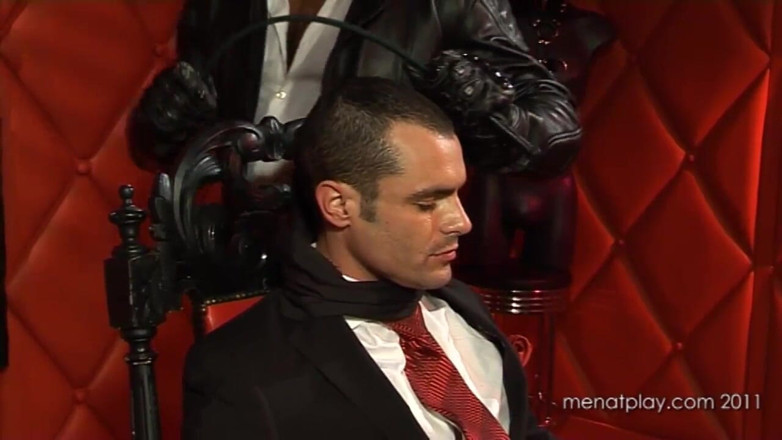 MenAtPlay: Red Room
