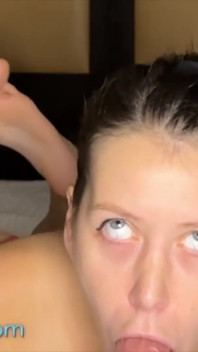 Blowjob sudut pandangan pertama selamba