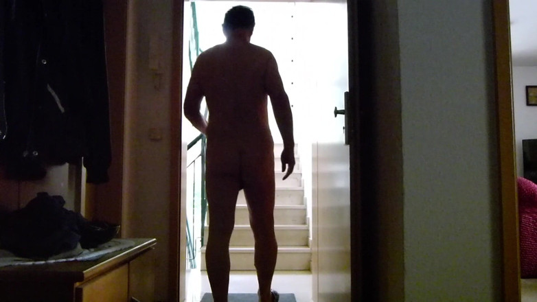 Andi Geil: Andreas Jerks off in the Hallway