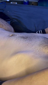 Svázaná a sperma odepřena