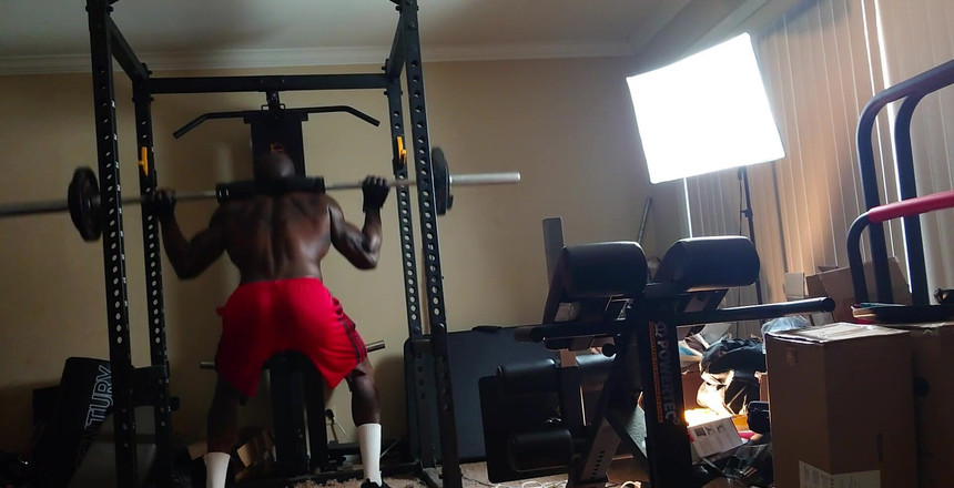 Hallelujah Johnson: 在健身房训练 第18集