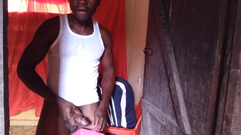 Moviesporn1: Opa laat Thailand klaarkomen met een grote tas