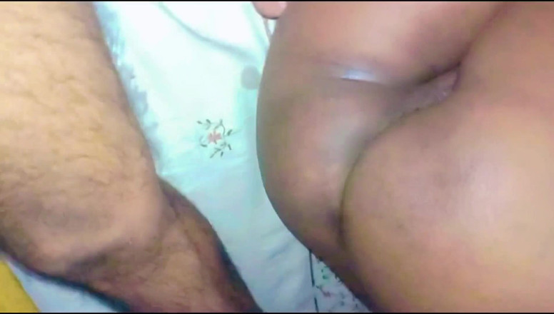 Puja bhabhi hot: Puja'nın kayınbiraderi onu sikiyor ve sonra onu terk ediyor