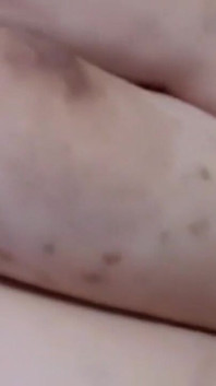 내 통통한 젖탱이를 만지고 싶니? - 7