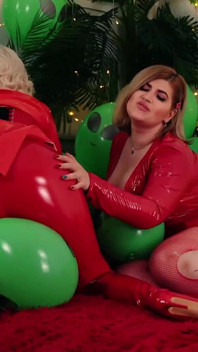 Compilação de air ballons - vídeo de fetiche por látex