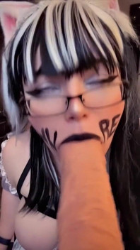 Caught the Fat Maid Masturbating