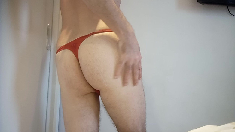 Alan Long: 我喜欢穿着蕾丝内裤。