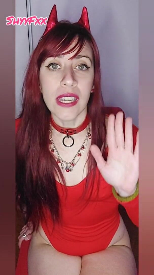 Tu Gauchita Argentina: Shyyfxx Caught Having Sex! My Most Embarrassing Experiences Ever Told!