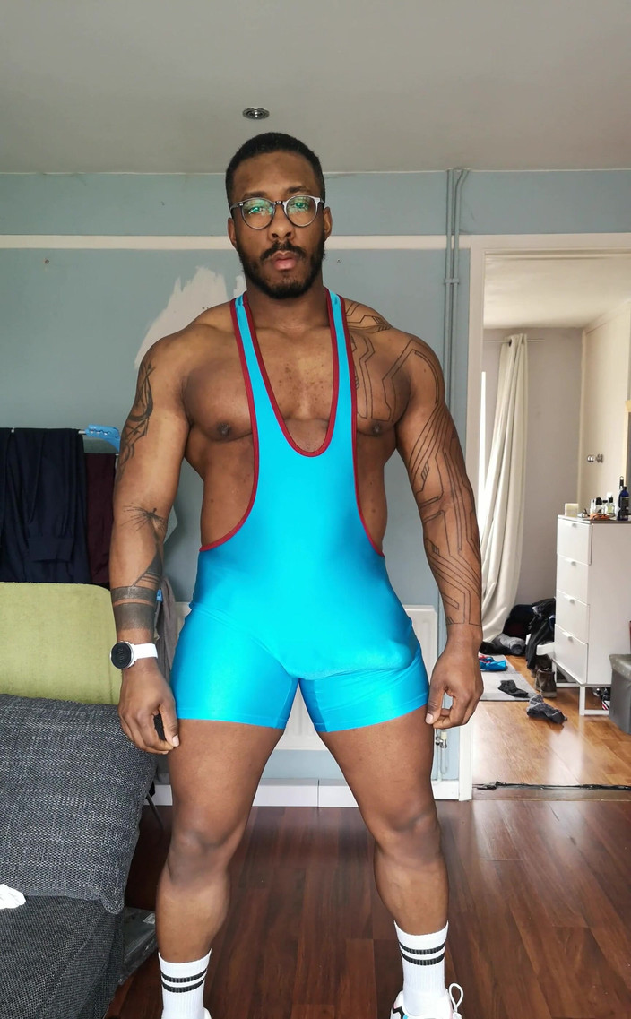 Amadeus: Lebih banyak dari kontol bug minggu ini karena aku akan...