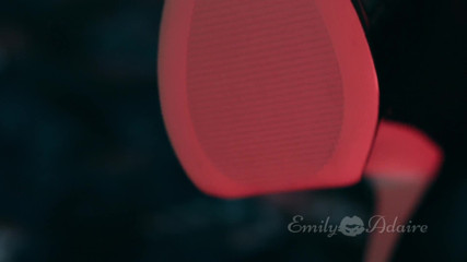 Emily Adaire: Pocałuj moje stopy, chłopze! Emily Adaire TS