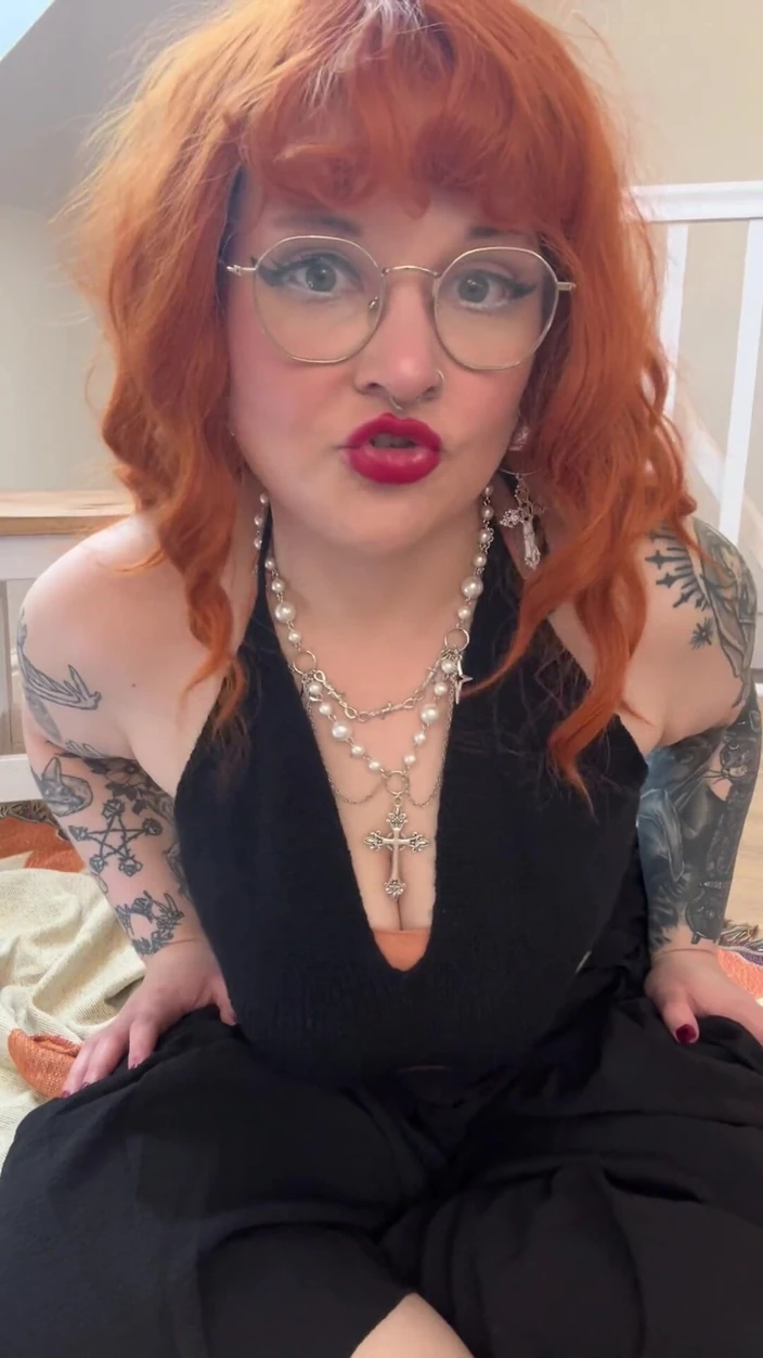 Bigtiddygoth: Fucking Pervert Staring at Me and My Perfect Tits