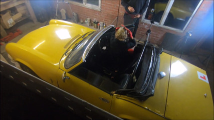 Camilla Creampie: Dans les coulisses d'une voiture de collection