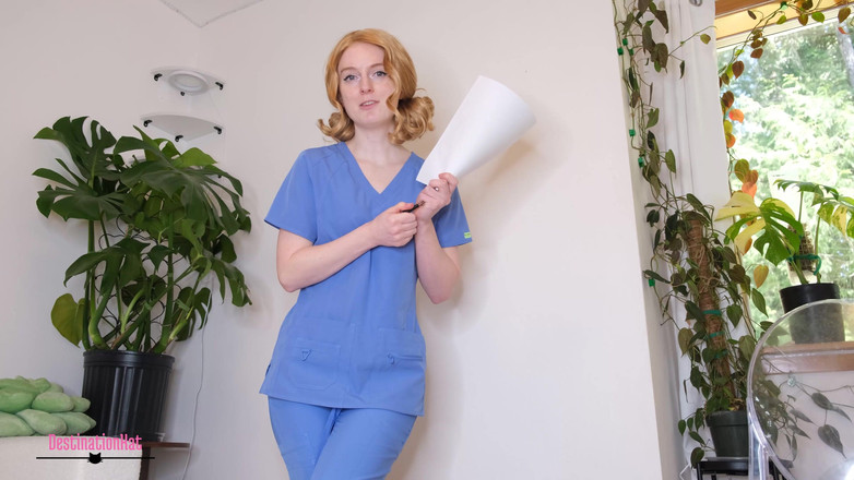 Destination Kat: Natte scrubs op het werk