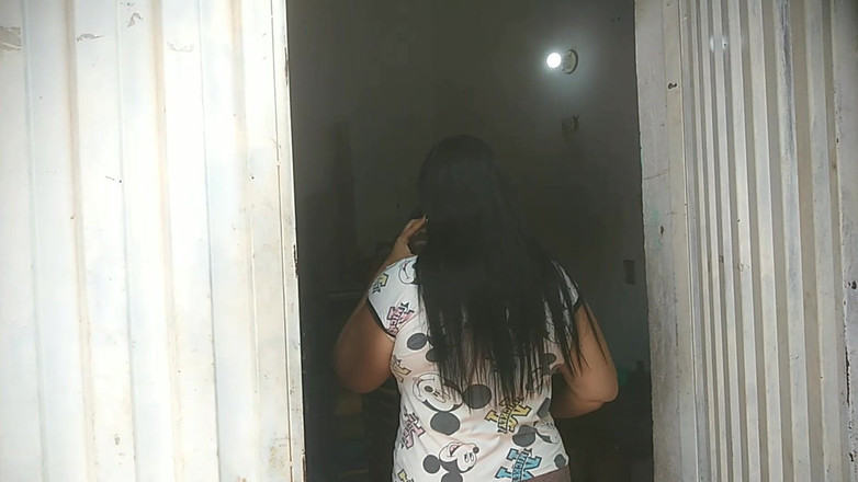 Adribella69: O amigo do meu marido veio à minha casa e acabou...