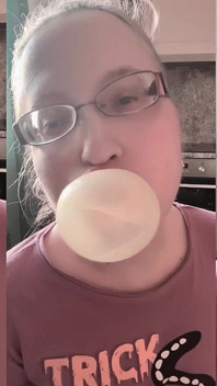 Asmr Ogromny guma bubble efekty dźwiękowe Słuchaj w słuchawkach