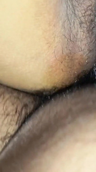 Bhabhi desi, vidéo de sexe anal hardcore complète avec voix en hindi