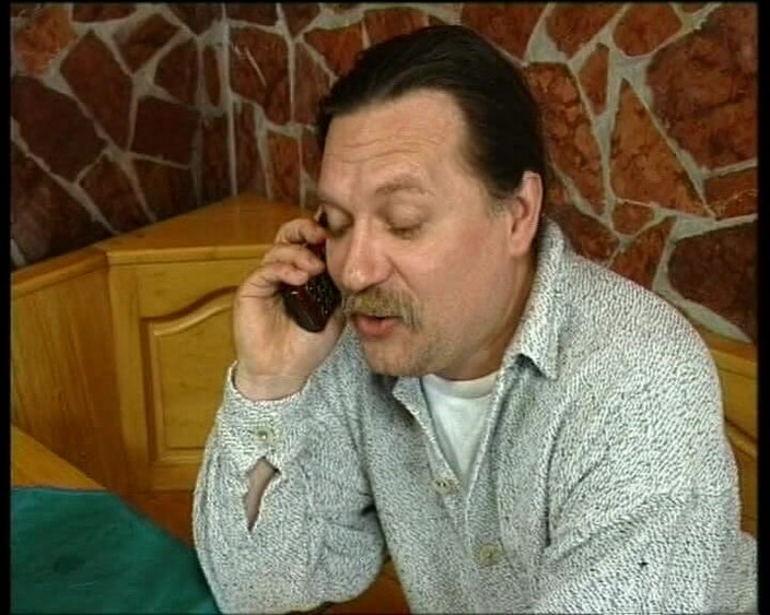 German Fuck Movie: Za německými dveřmi je usilovně ošukána