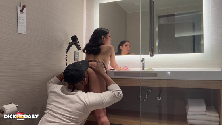 DickHerDownDaily: Готовимся: закуска - за кулисами