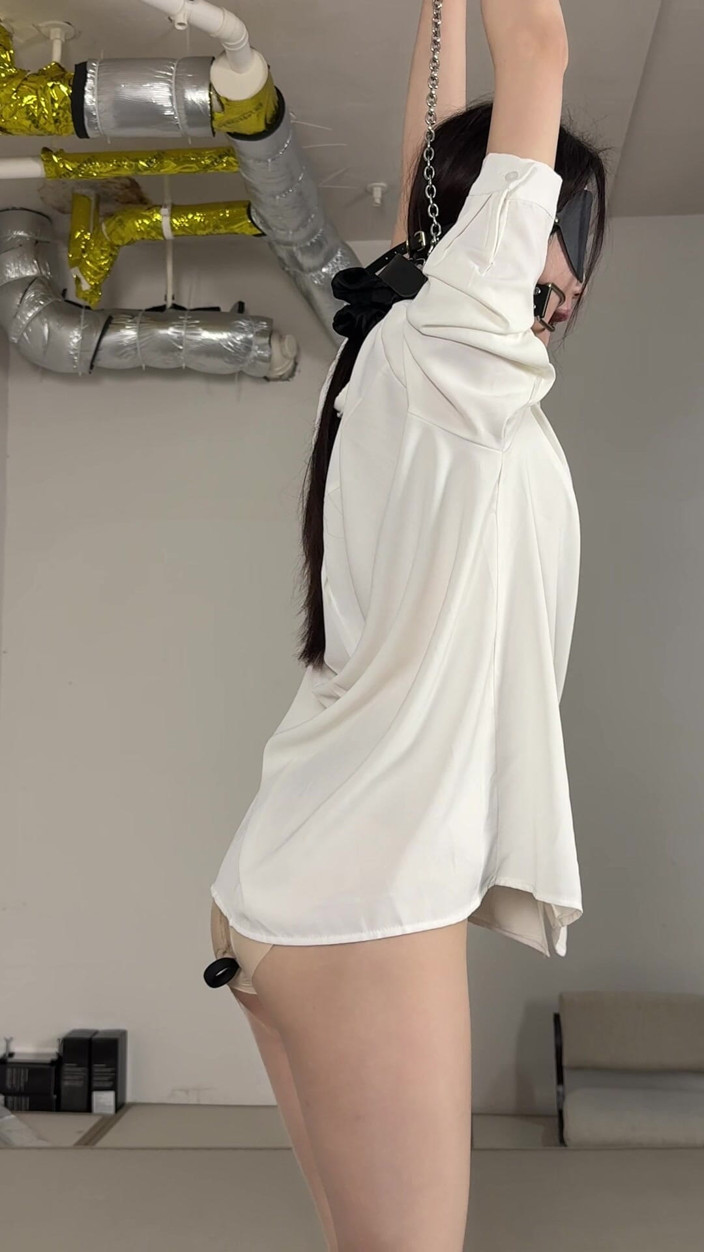 Yanmoushengyi: Penyebaran kaki paksa dalam bentuk T