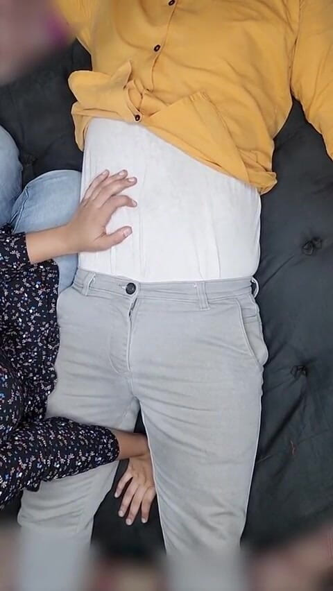 Vicky Thakur: パート1 Choti Bhen Ki Chudae(ヒンディー語オーディオ)パート1