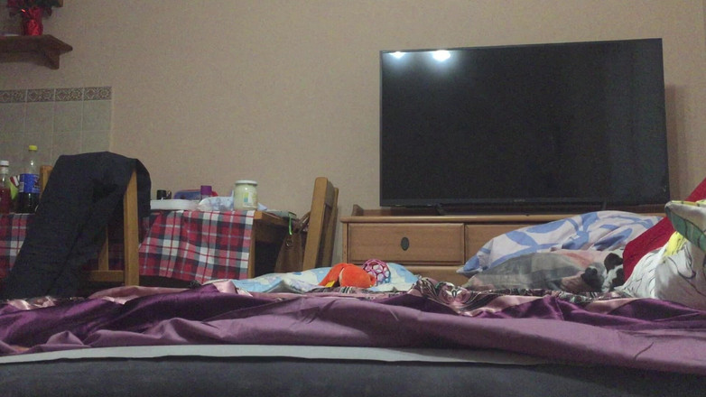 Megacute9999: Endonezyalı kadın penis emiyor ve tetiği ağzına alıyor