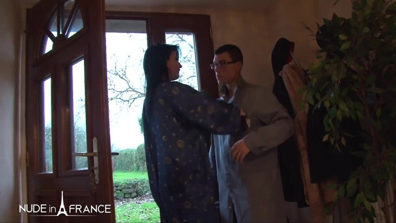 Nude in France: สุดยอดนางหีดำตูดใหญ่โดนเย็ดตูดโหด+แตกหน้า