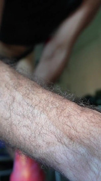 Hluboké dildo Jízda v tangách Obrovský výstřik a lízání mrdky