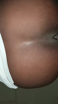 Une fille de Calabar se fait baiser par une grosse bite noire