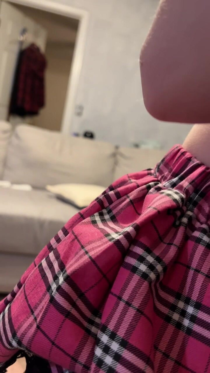 IntimateIsles: Růžová roztleskávačka POV