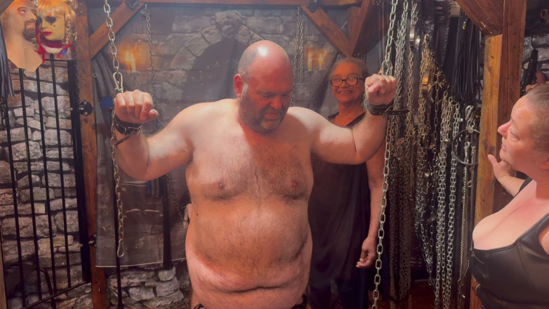 Aaexperiencesltd: Část 1: - Domina Satana trestá Booboo v CBT Svorka s Blackberrymilf