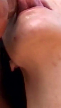 Brunette mature enjoying in threesome outdoor smash