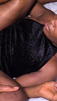 Giving Ebony in Her Sweet Spot