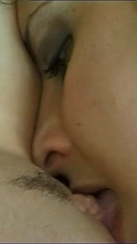 Una escena vintage sexy lésbica con Klaudia Figura