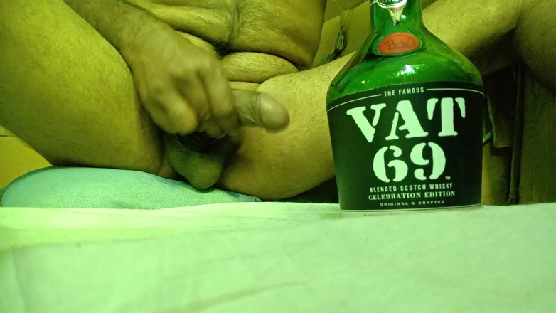 siyasingerporn: Nikdy jste neviděli takového ptáka, toto je tak velký penis,...