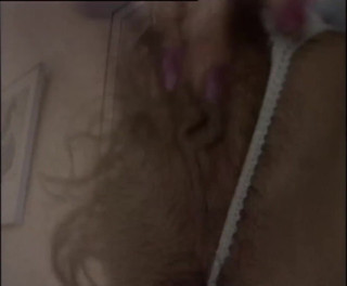 Vintage Climax: Harige milf wordt geneukt en gespoten door haar geile man