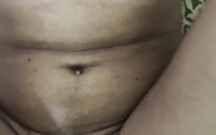 Sandrapikku: Свердлю пизду моєї зведеної сестри, поки нікого немає вдома