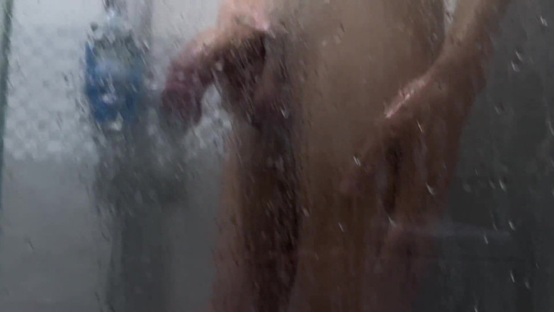 Sandro Jenner: Cute Twink Gets His Cock Jerked by His Stepdad