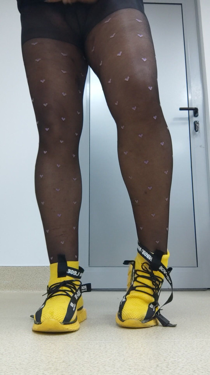 Pantyhosecouple123: 이 팬티 스타킹으로 나를 따먹고 싶니?