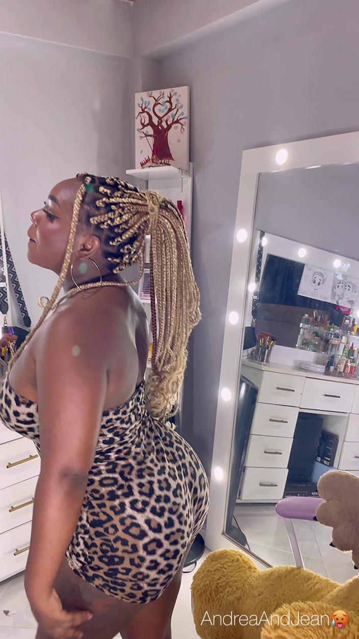 AndreaAndJean: I Fucked My Best Friend's Slut Stepsister