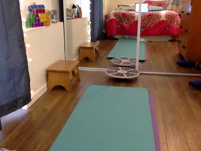 Flexilady: Flexible Babe