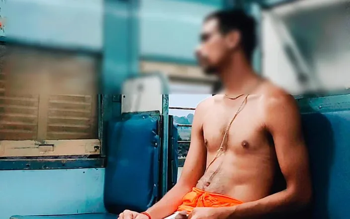 Tani: Railway Station Nude