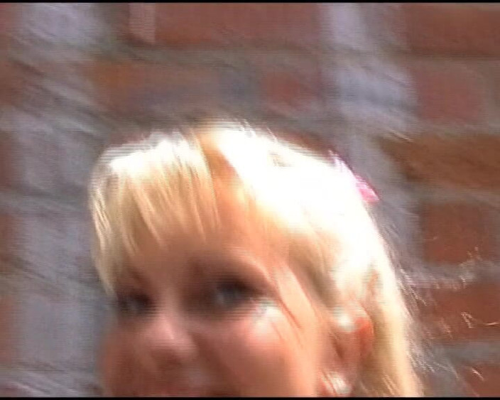 Deutsche Madchen: この二人のドイツ人女性はお互いと、そして大きなチンコで遊ぶことができました