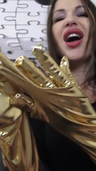 Göttin Perfectas handschuhe fetisch pOV