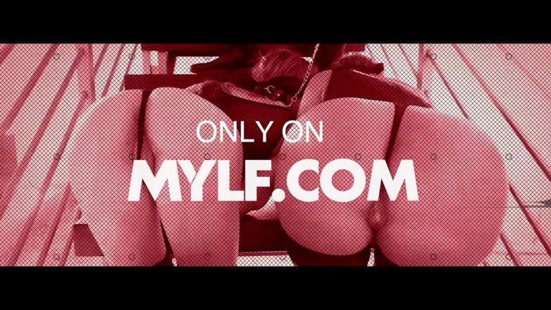 Team Skeet: Юная шлюшка Layna Landry в карантине проходит домашний медицинский осмотр, пока бойфренда нету дома