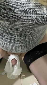 흑인과 백인 스타킹을 좋아하는지 묻는 크로스드레서 아마추어